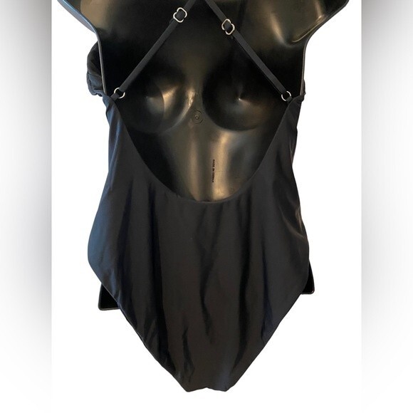 Authentic Sports Illustrated cover black one piece logo swimsuit NWT 14 Rare - Picture 7 of 10
